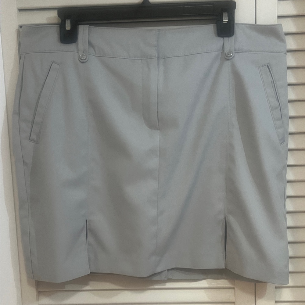 Light Gray Women's Golf Skort with Front Slits